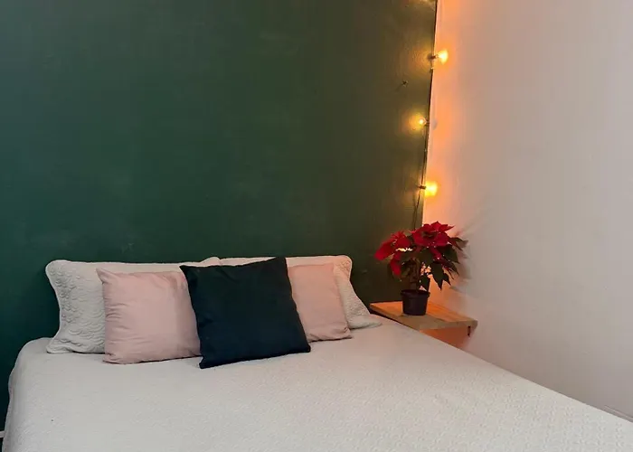 Equipped Private Estudio In La Madera Apartamento